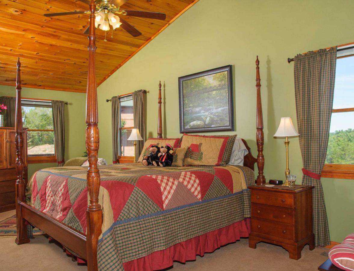 Berry Springs Lodge Sevierville Δωμάτιο φωτογραφία